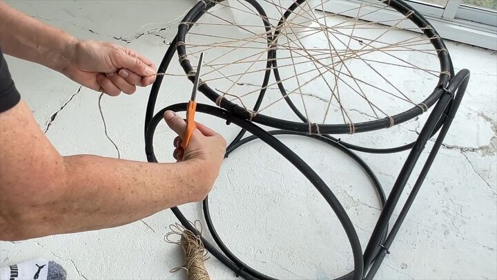 Cut off the remaining twine