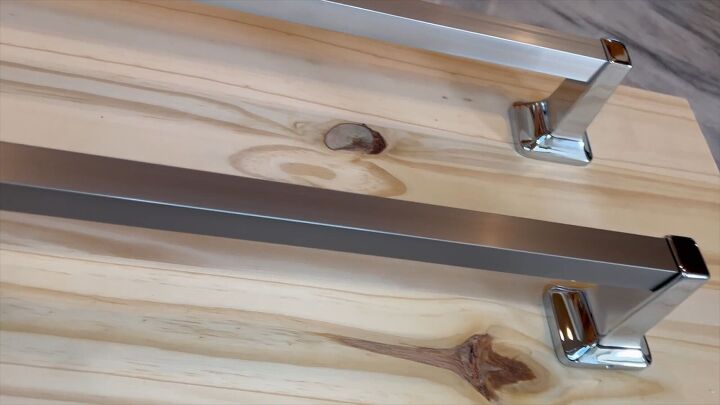 Bathroom towel organizer project