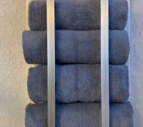 Wall towel storage