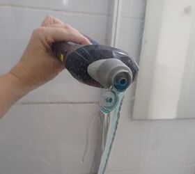 DIY rinse aid shower cleaner