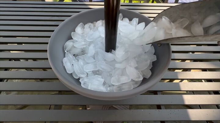 Fill the planter with ice