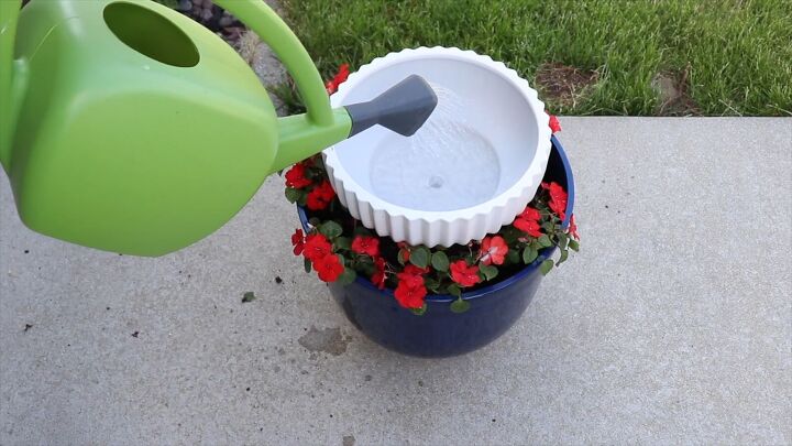 Outdoor water display