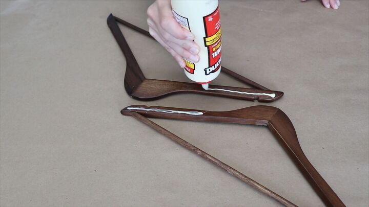 Simple crafting with hangers