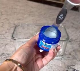 She scoops Vicks VapoRub into an ice cube tray for this brilliant hack