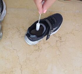 Place scented tampons in shoes