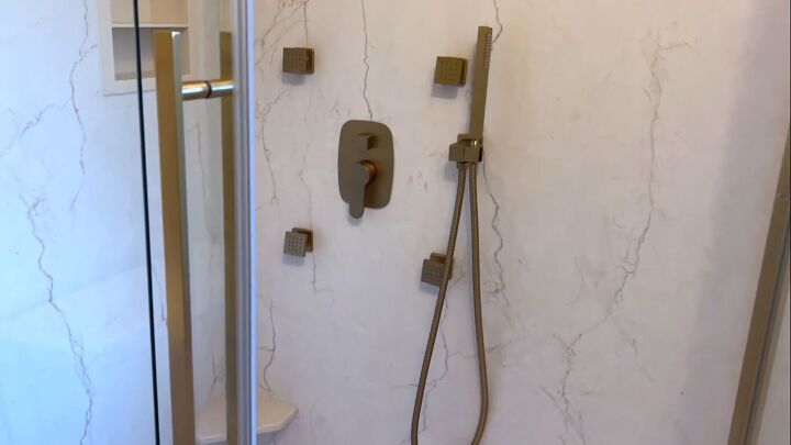 wilsonart wetwall