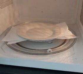 The lovely reason she stacks up her dinner plates and puts them in the microwave