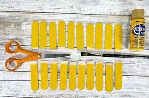 You might want to grab some popsicle sticks when you see this fun fall idea