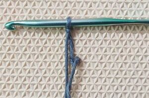 This is the perfect thing to increase the coziness of your fall table!