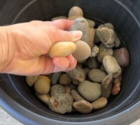 Planter table with rocks and mesh