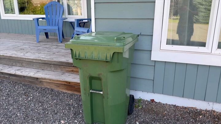 Simple steps to hide trash cans