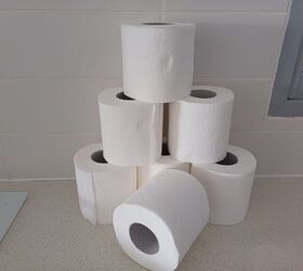 The strange but (maybe?) smart reason people are putting toilet paper rolls in their fridge
