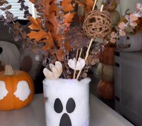 How to DIY a Ghost Vase to Display Your Flowers in This Spooky Season