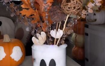 How to DIY a Ghost Vase to Display Your Flowers in This Spooky Season
