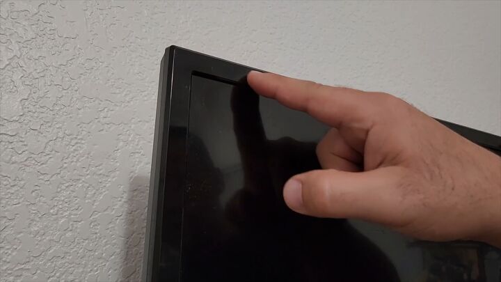 How to create a picture frame around a TV