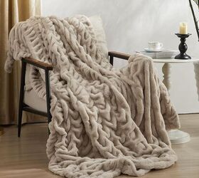 5 of the coziest blankets on Amazon that are on sale today