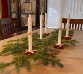 Creative Christmas candle holder with cookies