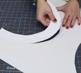 Cutting out the handle shape