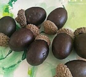 Why you might want to dip your acorns in cornstarch after seeing this