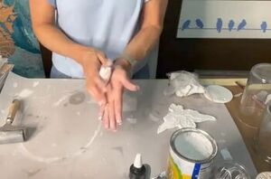 You might want to save a little room on your tree for this delicate, delightful idea