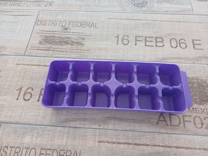 How to Make DIY Frozen Laundry Pods