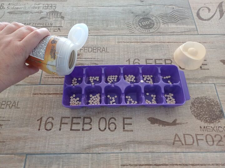 Easy DIY laundry pods with liquid detergent