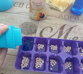 Frozen detergent pods for easy laundry