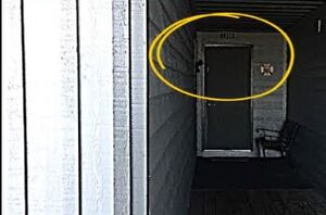Their address sign was too hard to read, so she came up with a clever fix