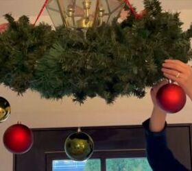 Holiday wreath decor ideas