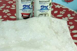 Use some old lace to copy this gorgeous makeover technique