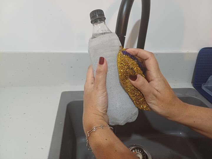 Clean Your Shocks How to Clean White Socks with a Simple Bottle Hack | Hometalk