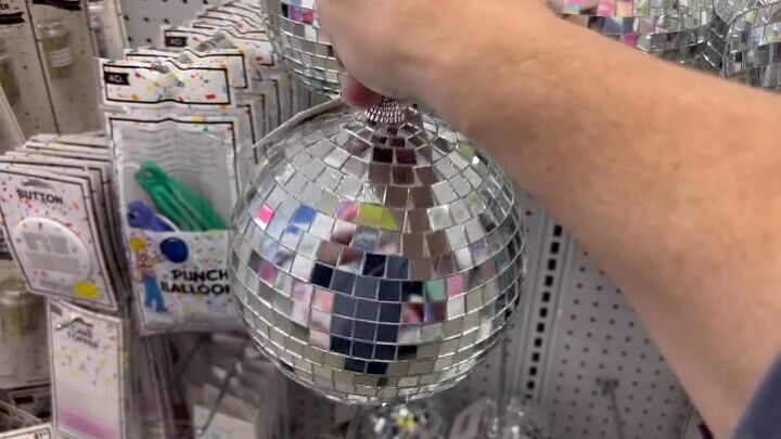 what are your favorite diy new years eve crafts to make with friends