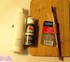 The totally unexpected way she uses a bamboo cutting board