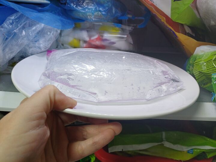 Creative DIY projects with ziplock bags