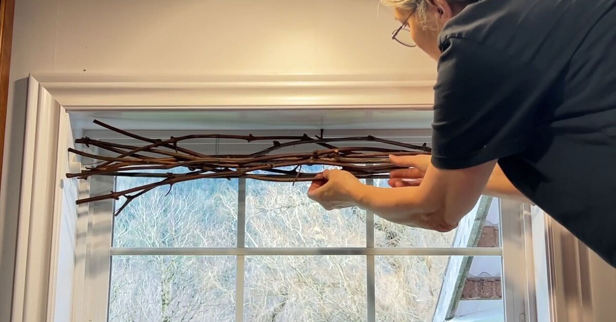 How to Dress a Window Without Curtains: Creative Alternatives