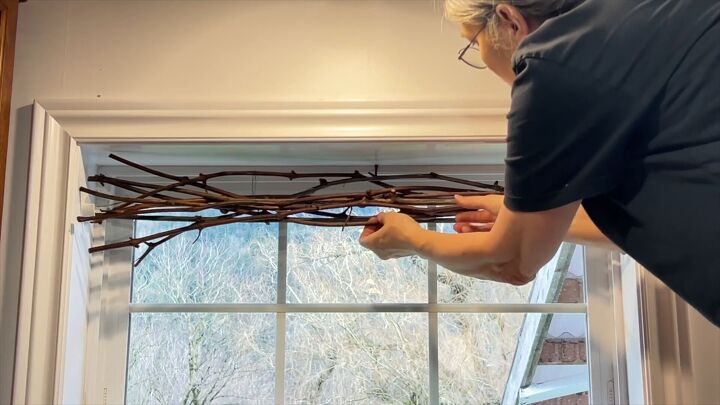 How to Decorate Windows Without Curtains for a Rustic Look | Hometalk