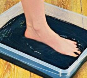 If You Have Toenail Fungus Try This Tonight (It's Genius!)