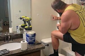 He puts this behind his toilet for a dramatic bathroom refresh