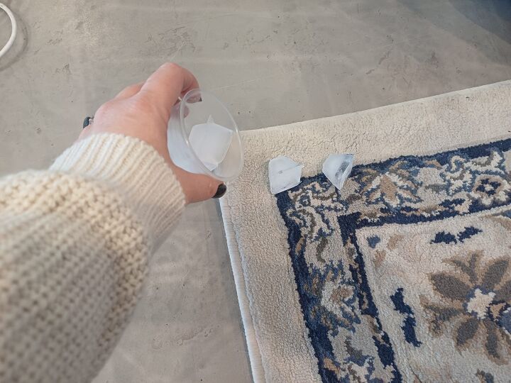 How to Flatten Rug Corners With Ice: The DIY Trick You Need to Try ...