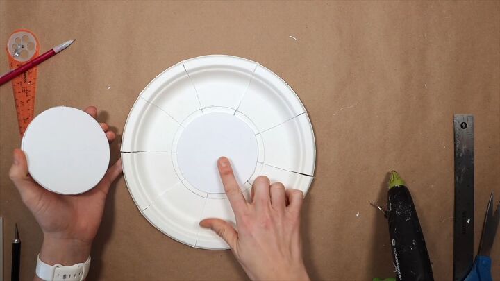 Upcycled paper plate crafts