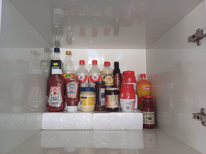 Organizing high pantry shelves