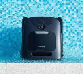 Take pool cleaning to a whole new level with this robot cleaner, complete with a cutting-edge AI camera sensor