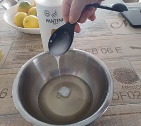 She puts a bowl of shampoo and vinegar on her kitchen counter to fix a very common problem