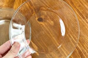 This might just be the simplest, prettiest way to upgrade basic glass plates