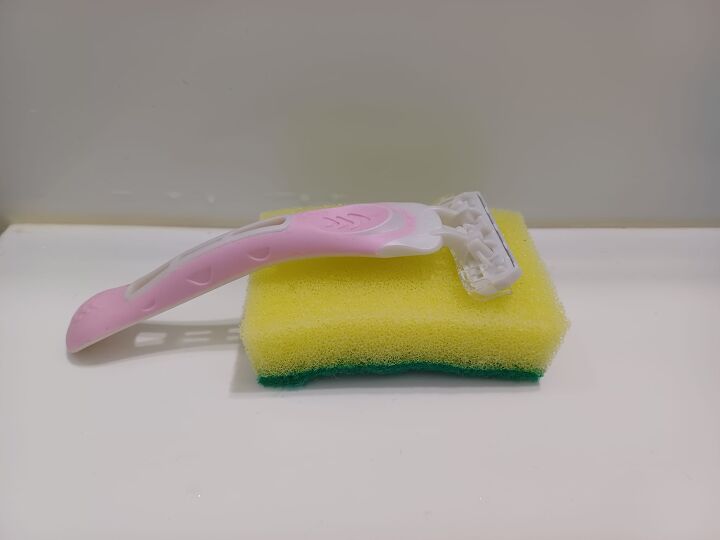 Using A Sponge How to Use a Sponge in Clever and Unexpected Ways | Hometalk