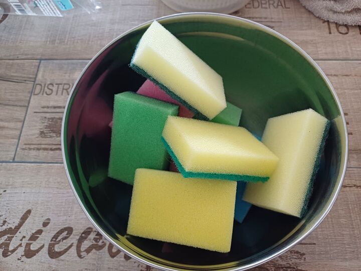 Using A Sponge How to Use a Sponge in Clever and Unexpected Ways | Hometalk