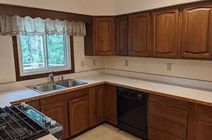 Her kitchen transformation is so dramatic, we never would have recognized the "after"