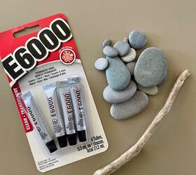 She grabbed  a bunch of smooth rocks for this absolutely adorable decor idea