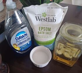 DIY weed killer recipe with vinegar, Epsom salts, and dish soap