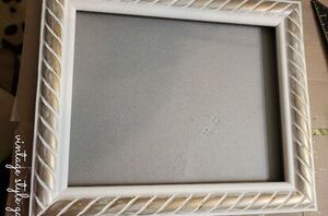 Do this to your old frames to make them look fresh and beautiful in a snap